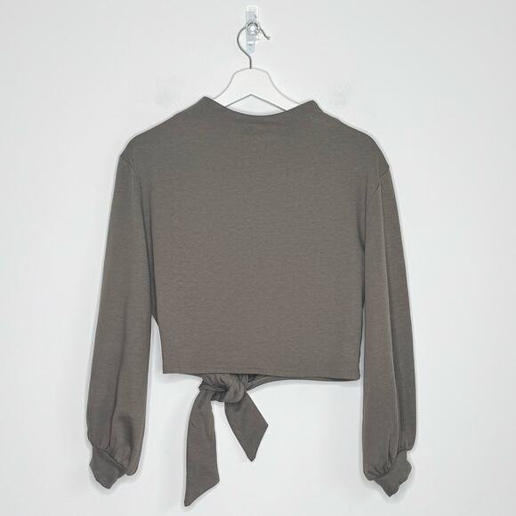 HOUSE OF HARLOW | Marcena Front Tie Sweatshirt | XXS - Picture 4 of 5